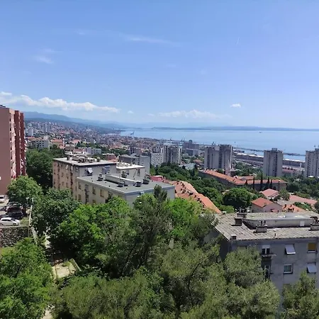 Stan Sa Otvorenim Pogledom Na Kvarner Rijeka Exterior photo